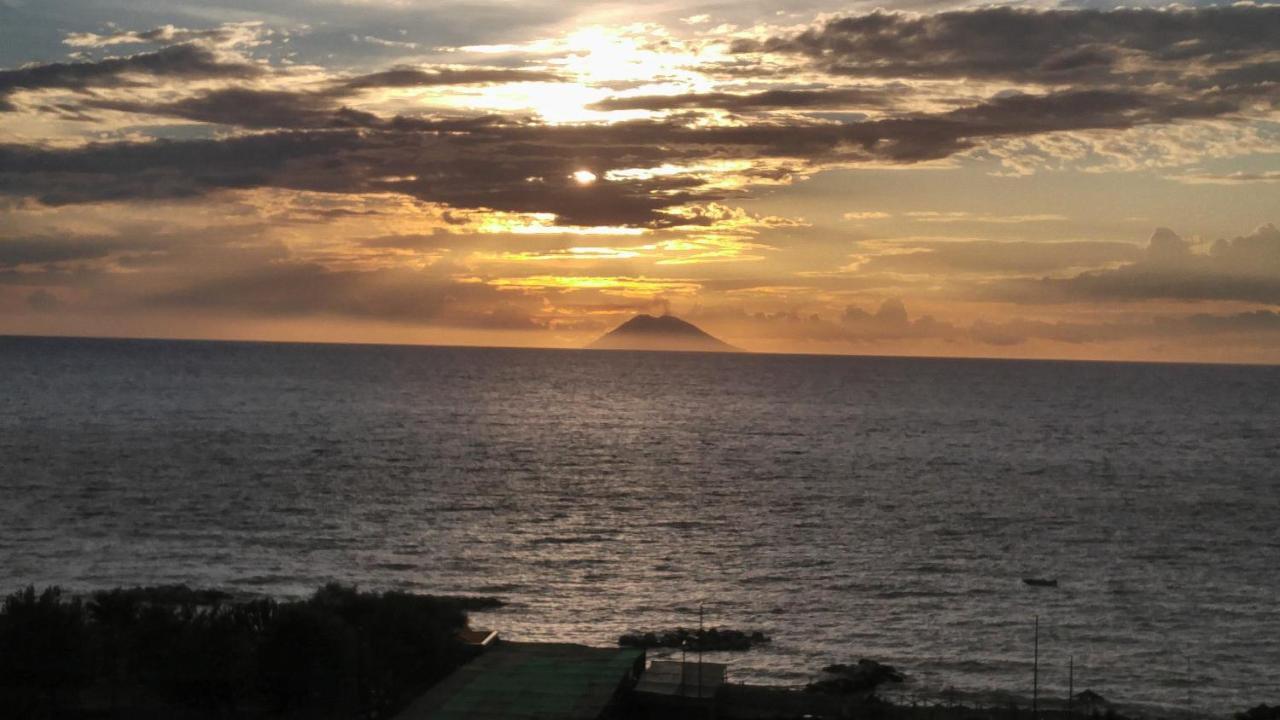 Bellavista Leilighet Capo Vaticano Eksteriør bilde