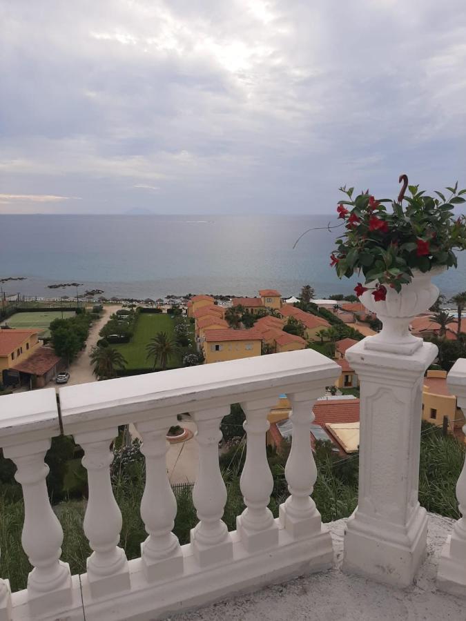 Bellavista Leilighet Capo Vaticano Eksteriør bilde